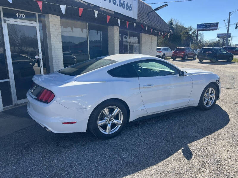 2015 Ford Mustang V6