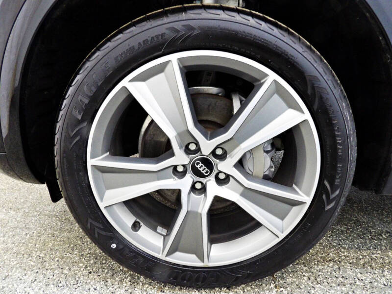 2020 Audi Q5 quattro Premium Plus 45 TFSI