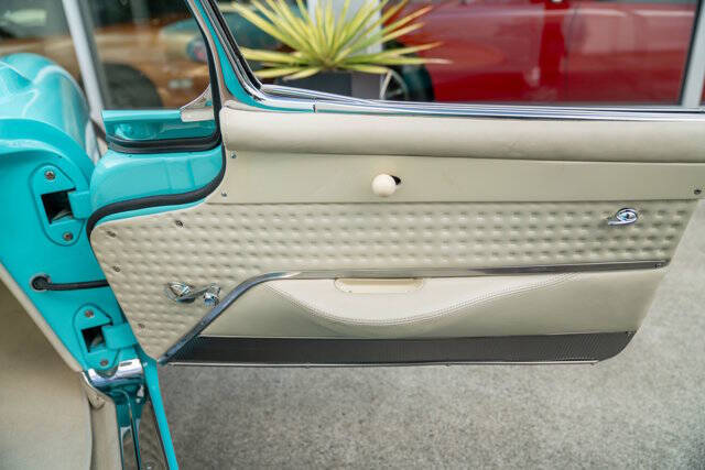 1957 Chevrolet Corvette 23