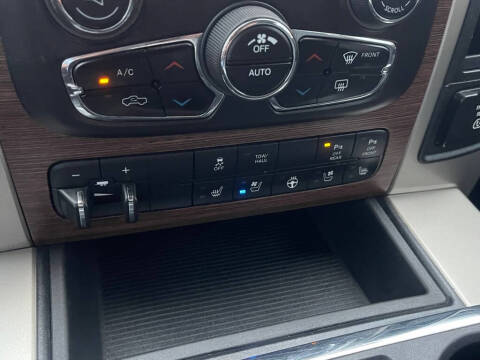 2014 RAM 1500 Laramie