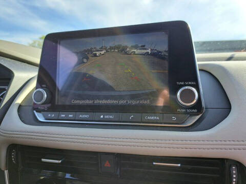 2022 Nissan Rogue SV