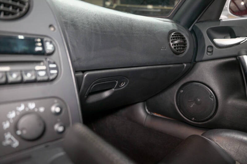 2004 Dodge Viper SRT-10