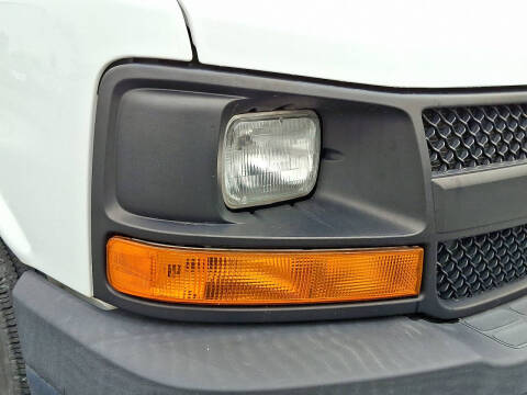 2017 Chevrolet Express LS 2500