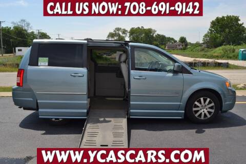 2009 Chrysler Town and Country for sale at Your Choice Autos - Crestwood in Crestwood IL