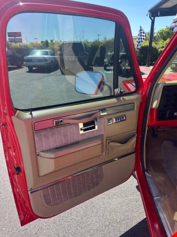 1987 GMC R/V 3500 Series