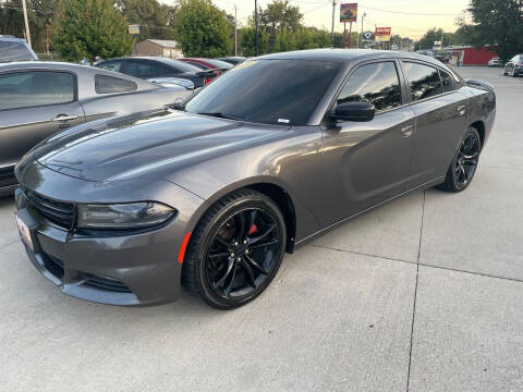 2016 Dodge Charger for sale at Azteca Auto Sales LLC in Des Moines IA