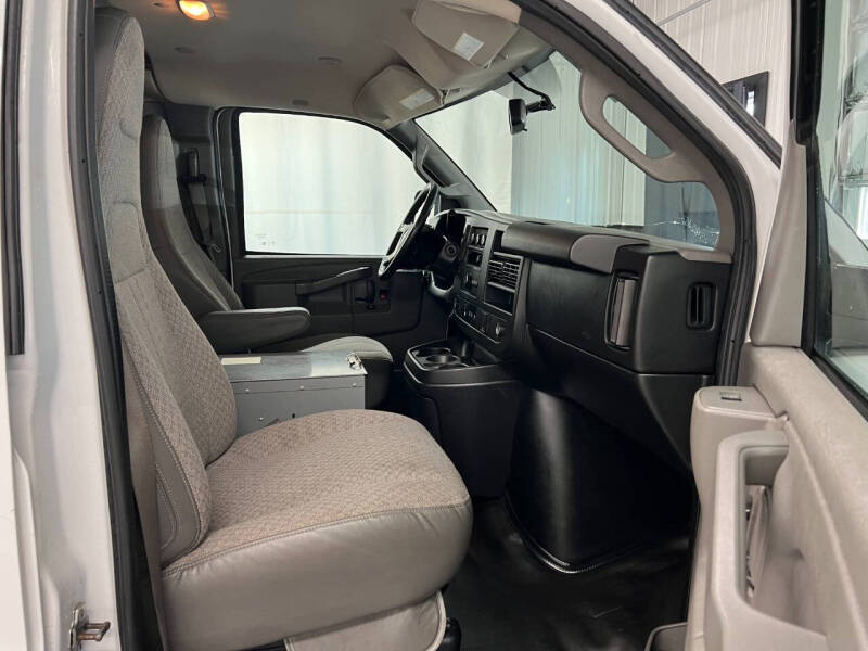 2018 Chevrolet Express 2500