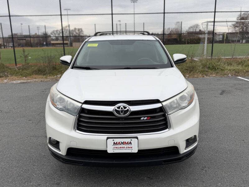 2016 Toyota Highlander LE