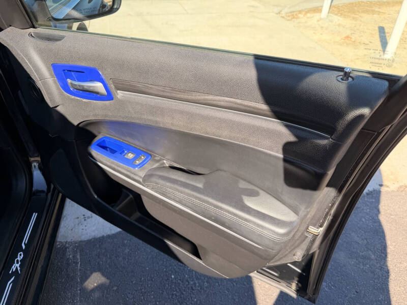 2016 Chrysler 300 Limited