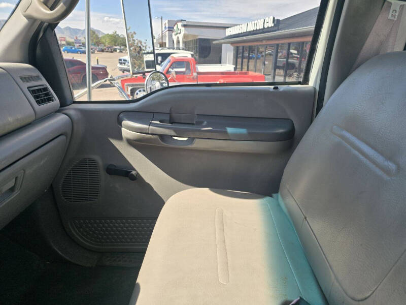 2000 Ford F-650 Super Duty