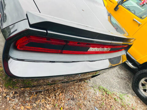 2011 Dodge Challenger R/T Plus