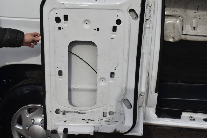 2011 Ford E-Series E-250