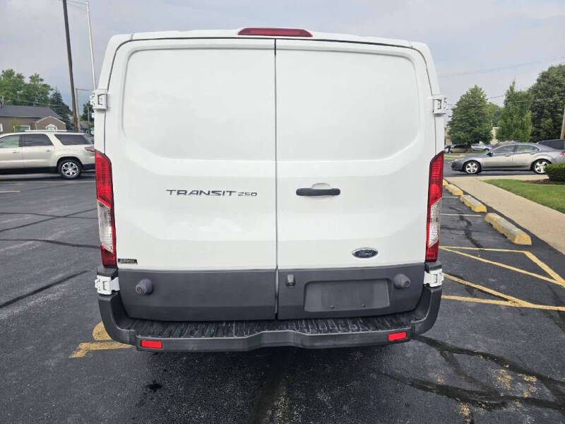 2017 Ford Transit 250