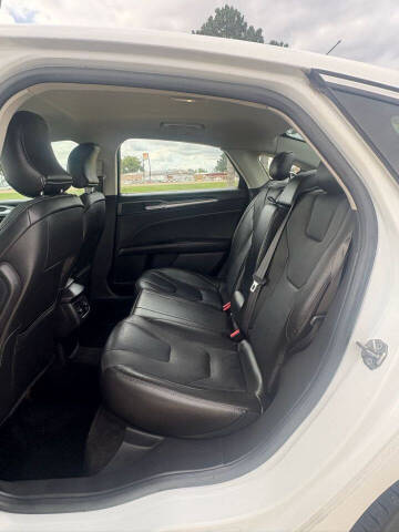 2016 Ford Fusion Titanium