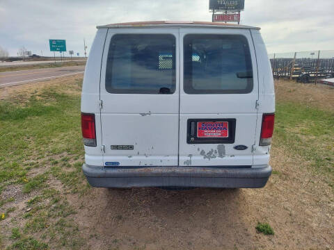 2004 Ford E-Series