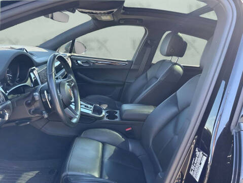2023 Porsche Macan
