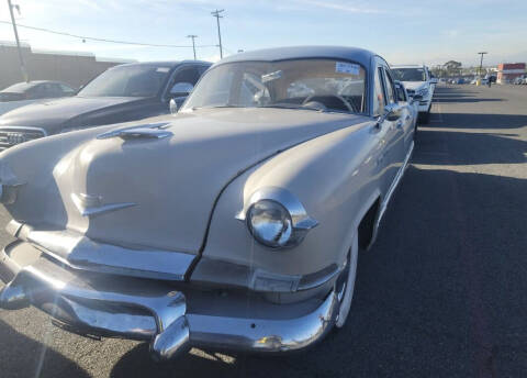 1953 Kaiser Manhattan