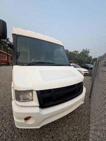 2013 Isuzu NPR