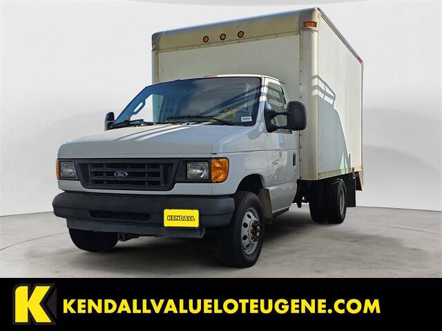 2004 Ford E-Series E-350 SD