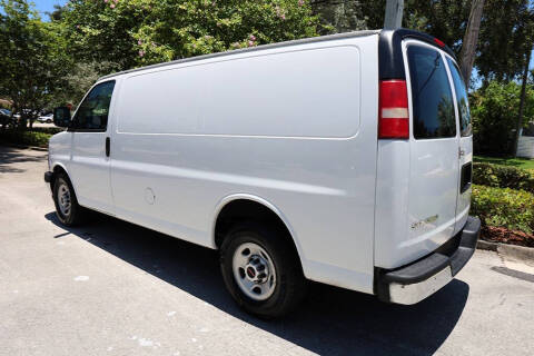 2017 GMC Savana 2500