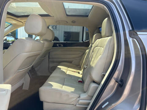 2018 Lincoln MKT Reserve