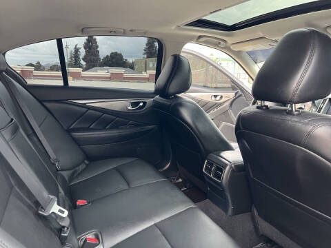 2016 Infiniti Q50 3.0T Premium