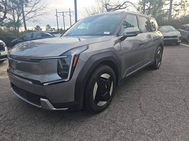 2024 Kia EV9 Light Long Range