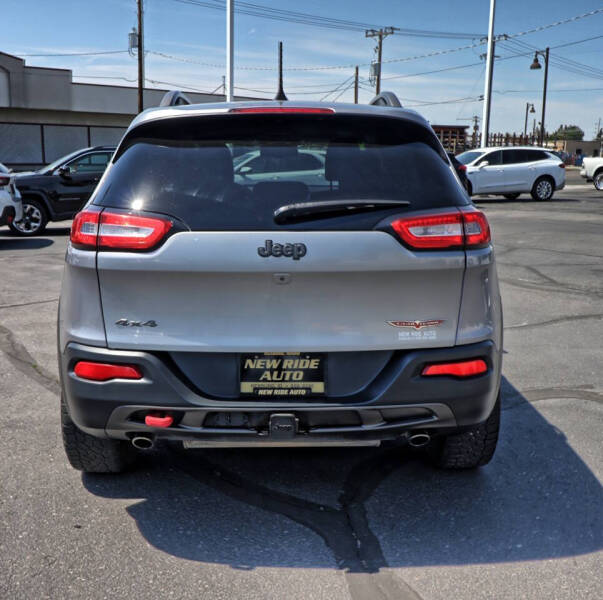 2016 Jeep Cherokee Trailhawk