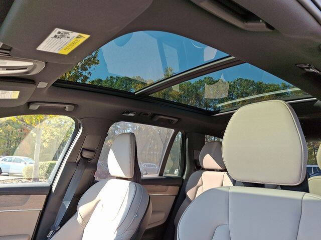 2025 Volvo XC90 B6 Plus Bright Theme 7P