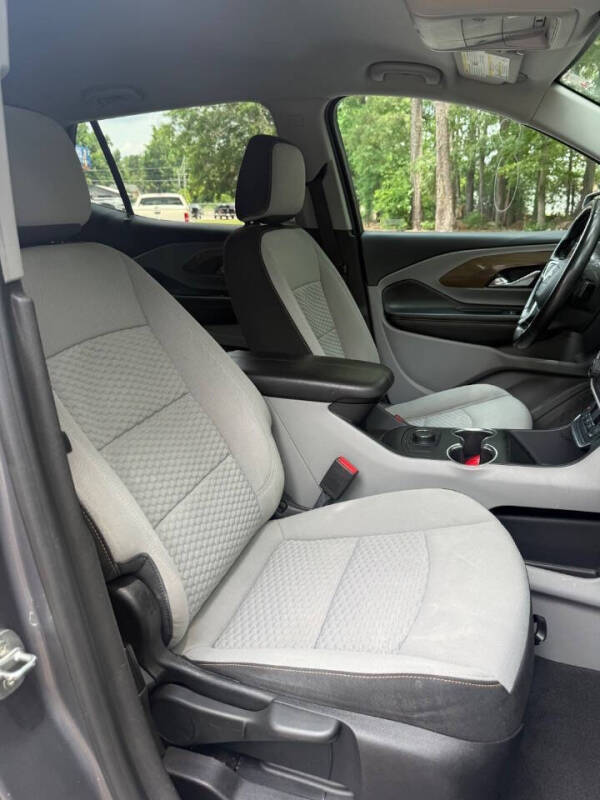 2021 GMC Terrain SLE