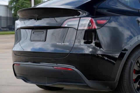 2023 Tesla Model Y Performance