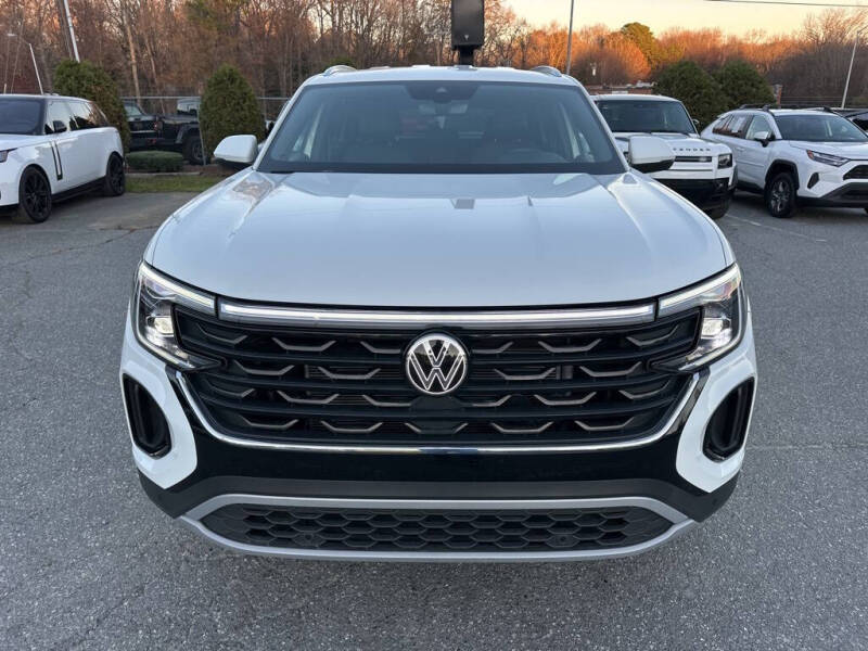 2025 Volkswagen Atlas Cross Sport SE