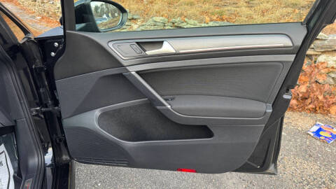 2019 Volkswagen Golf GTI