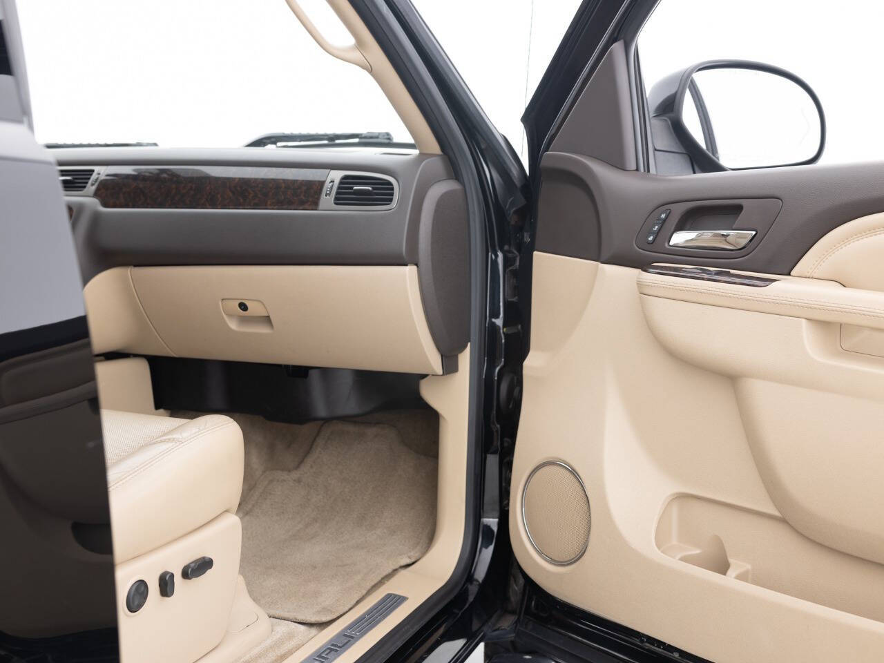 Used Car 2013 Gmc Sierra 2500hd  Denali 4x4 4dr Crew Cab Sb For Sale Under $35,000 In Coal City, Illinois