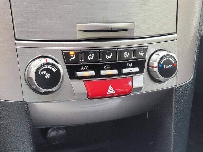 2012 Subaru Outback 2.5i Premium