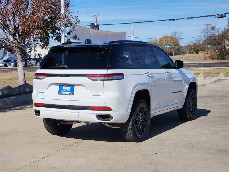 2025 Jeep Grand Cherokee Summit