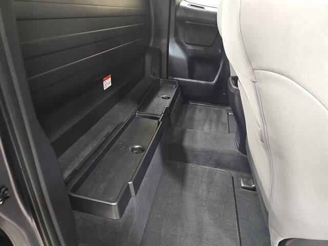 2017 Toyota Tacoma SR