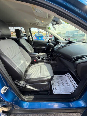 2017 Ford Escape SE