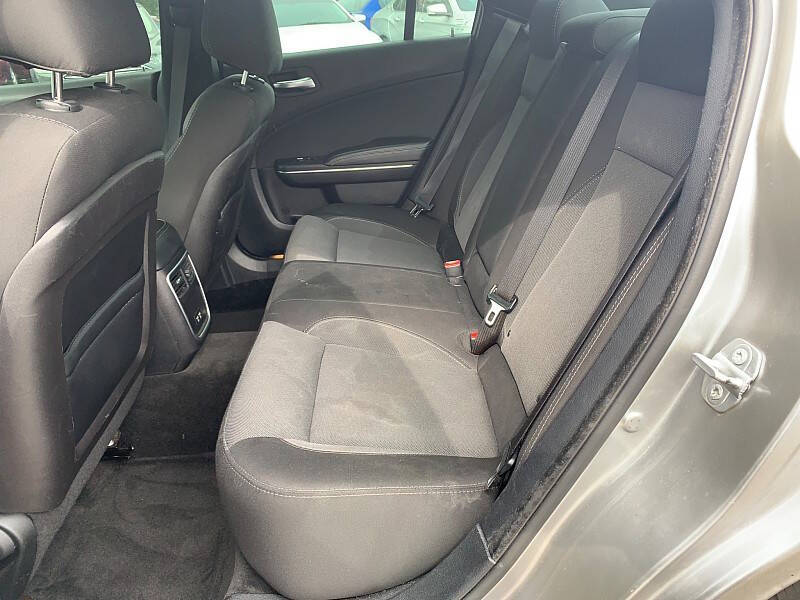 2015 Dodge Charger SE