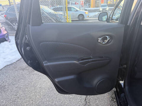 2014 Nissan Versa Note SV
