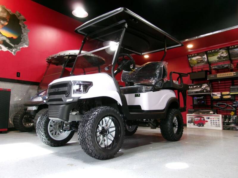 2018 Club Car Lifted Golf Cart Alpha 51 Volt Lithium for sale in Acme, PA