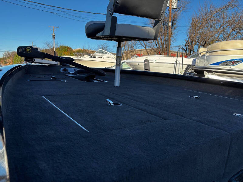 2014 Tracker PRO TEAM 175