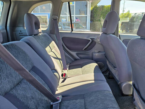 2003 Toyota RAV4