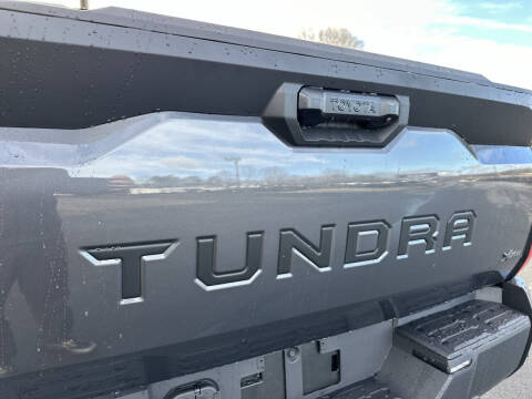 2024 Toyota Tundra SR5
