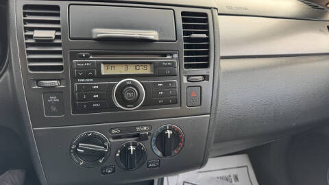 2008 Nissan Versa 1.8 S