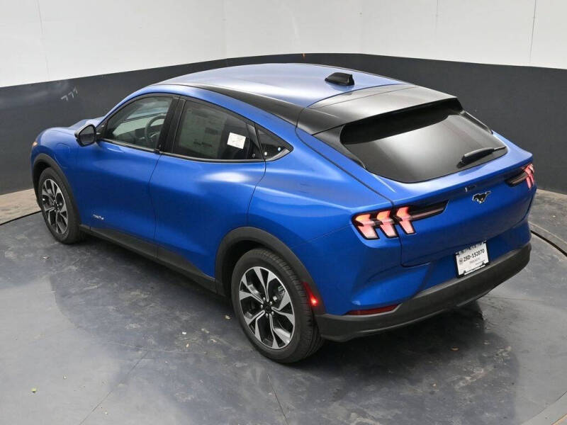 2025 Ford Mustang Mach-E Select