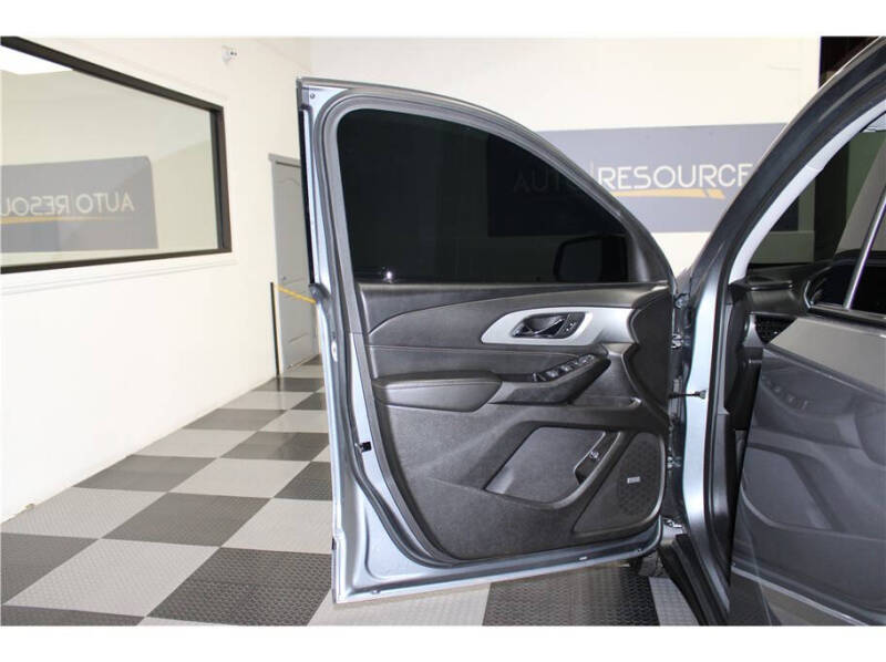 2020 Chevrolet Traverse RS