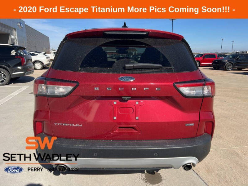 2020 Ford Escape Hybrid Titanium