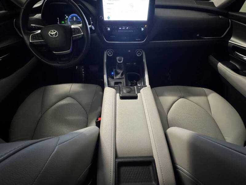 2024 Toyota Grand Highlander Hybrid XLE