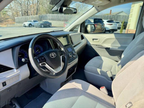 2020 Toyota Sienna L 7-Passenger